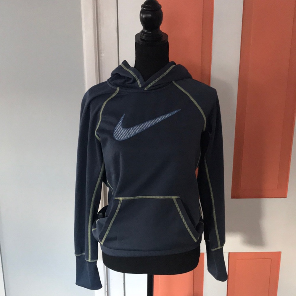 Nike Therma-Fit Sweatshirt